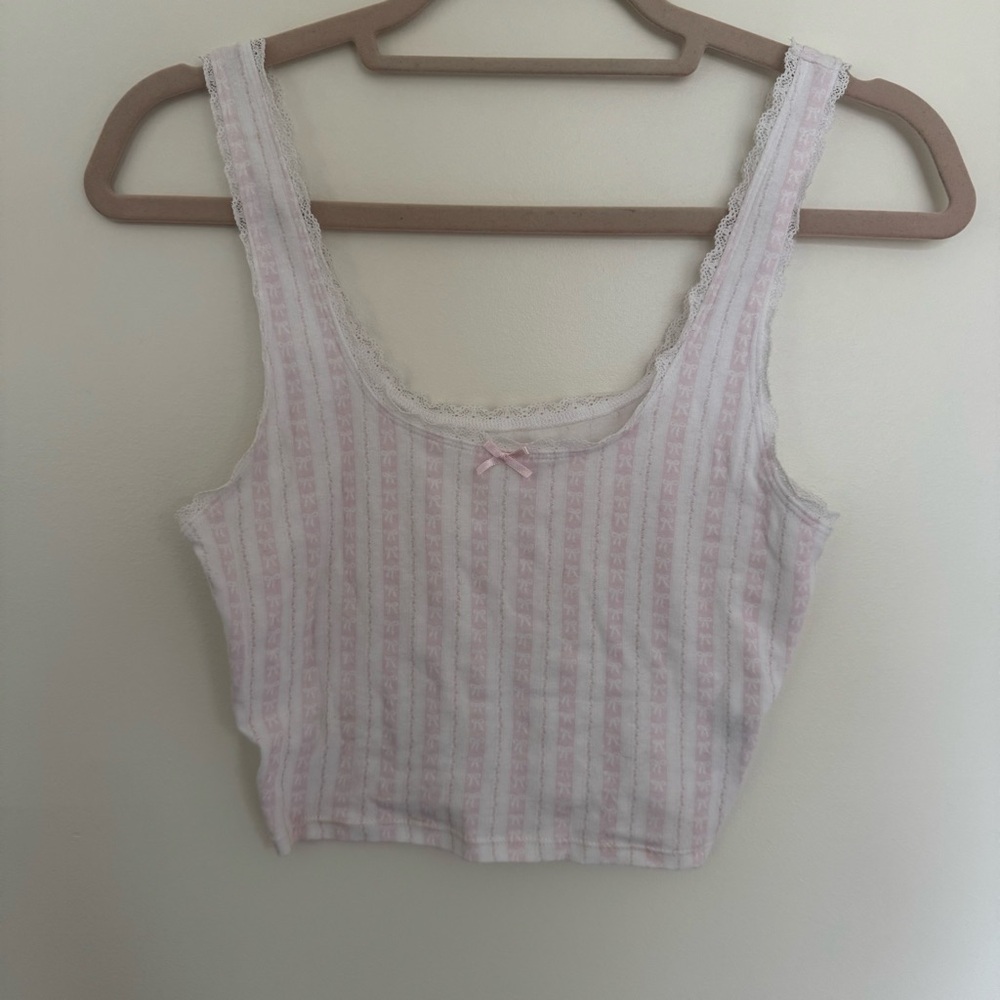 PacSun Cropped bow tank
